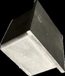 Deckel für 70x70mm Einbetonierhülse in 80x80x4 mm.