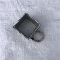 Gebrauchte Hebebeschläge 70 x 70 mit Ring