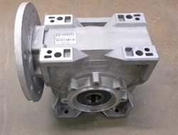 Schneckengetriebe SRT 85, 70:1, Eingang G6, Ausgang, Ø32 mm. 