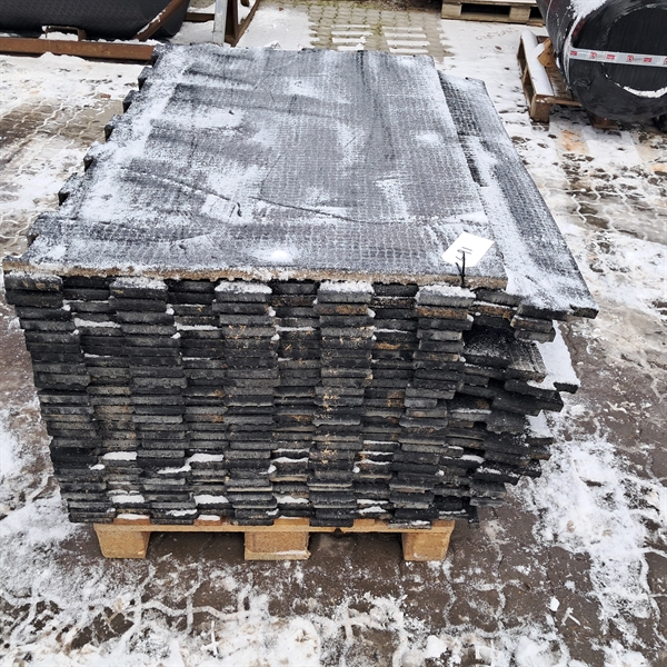 27 Stk. gebrauchte Gummimatten 20 mm, 125x80 cm, 2. Wahl G91