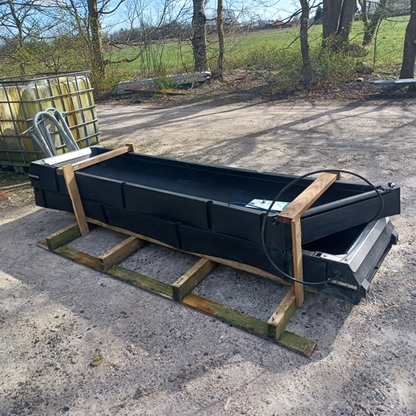 2 Stk. gebrauchte Westfalia Klauenbäder 