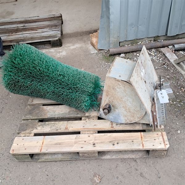 1 Stk. gebrauchte Kuhbürste mit Motor, Nr. 20