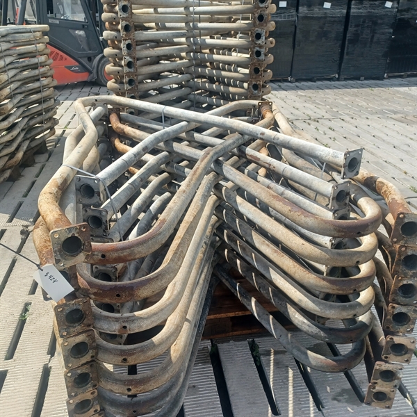 90 Stück gebr. 2" Liegeboxenbügel Länge: 2,20 m Cc: 1,12 m S424